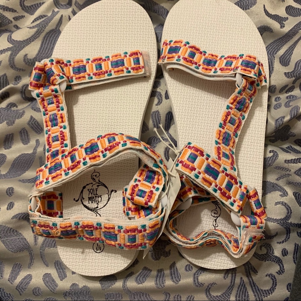 Women’s Chaco Type Sandal